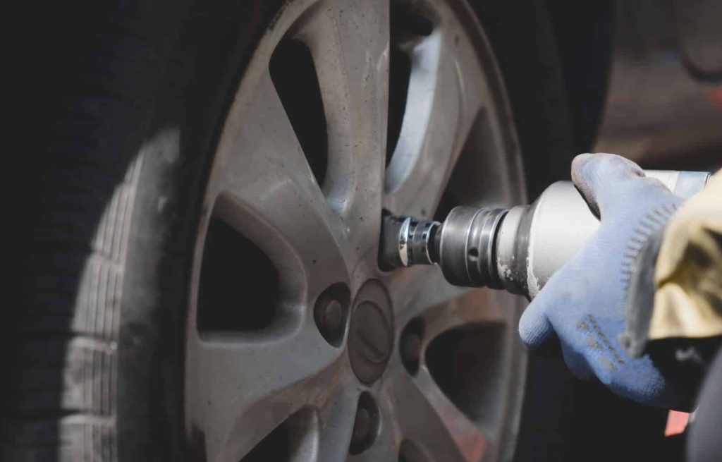tire-rotation-